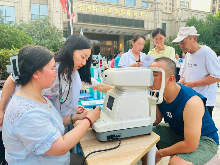 【有齐有爱】"东"你所需 "岳"你共享--桓台县少海街道东岳国际社区开展邻居节睦邻集市活动
